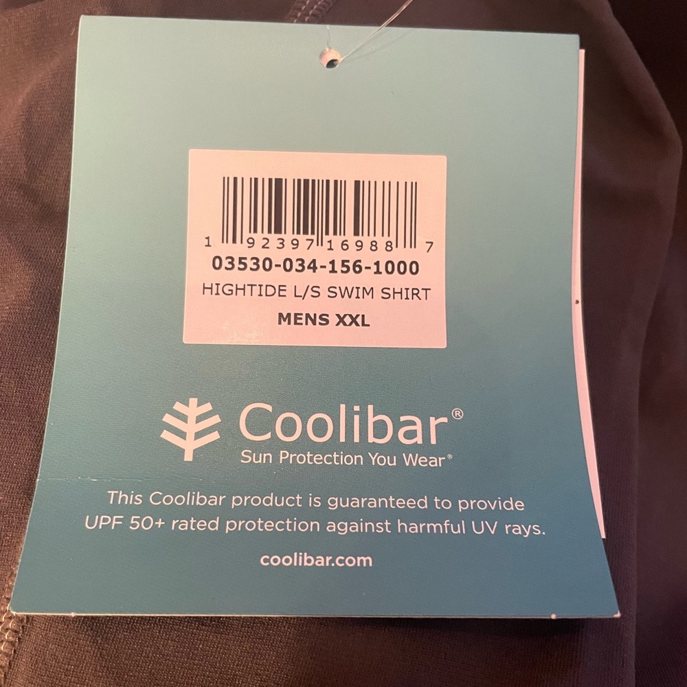 Men’s Coolibar long sleeve sport/ swim top - Picture 7 of 7